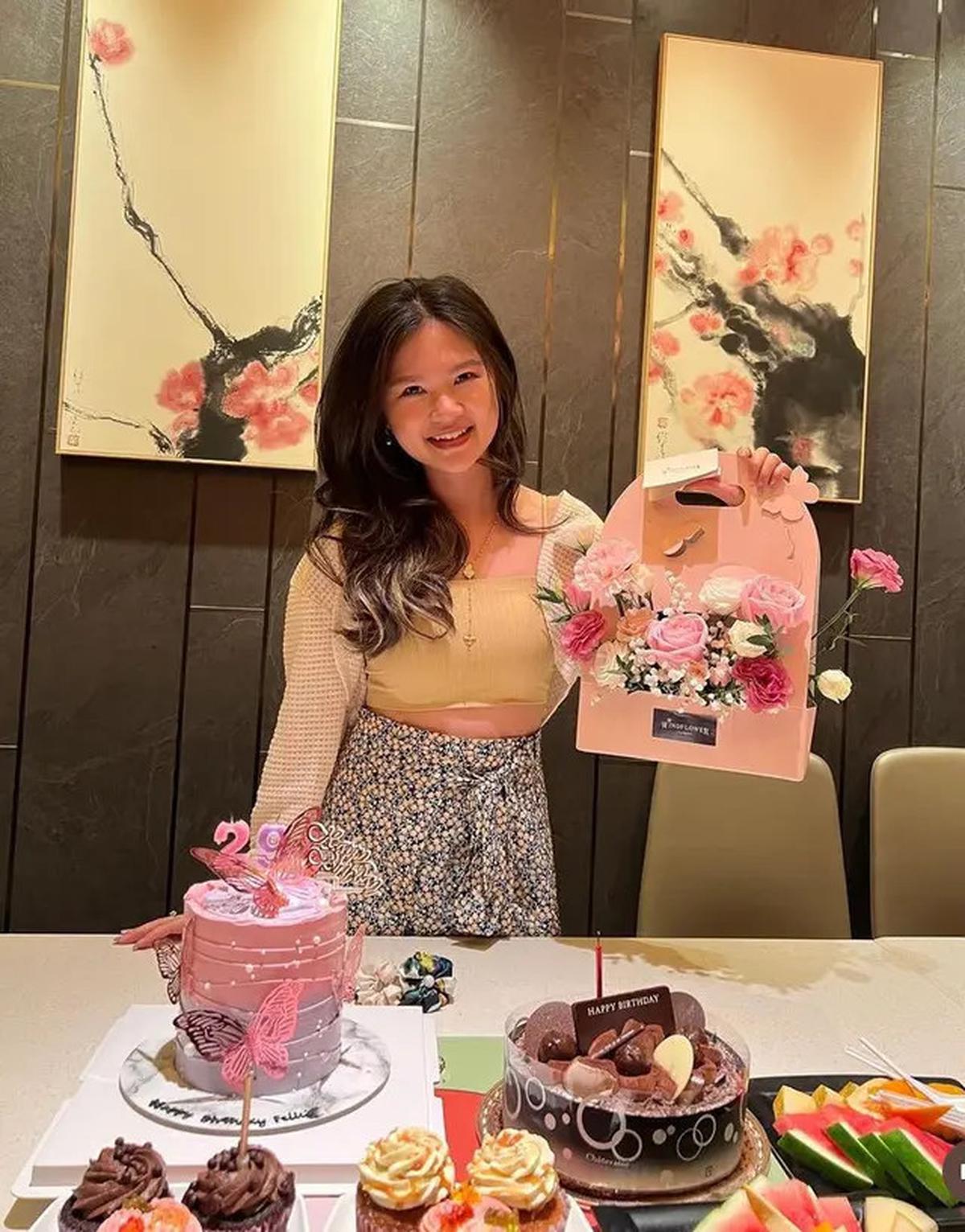 Felicia Tissue Mantan Kaesang Mendadak Foto Bareng Hasto Sekjen PDIP, Ada Apa?
