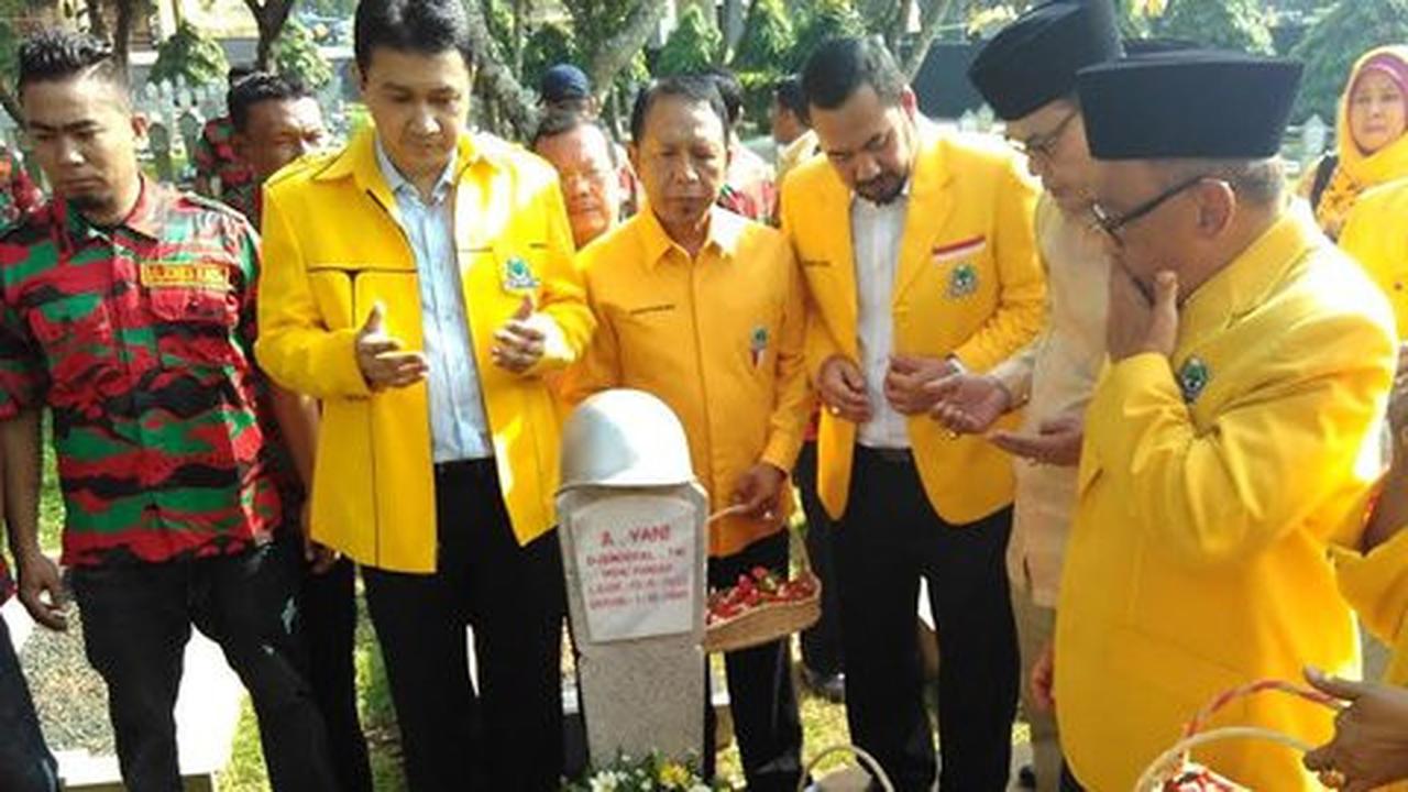 Setahun pemerintahan Jokowi, Ical ingatkan kemiskinan bertambah