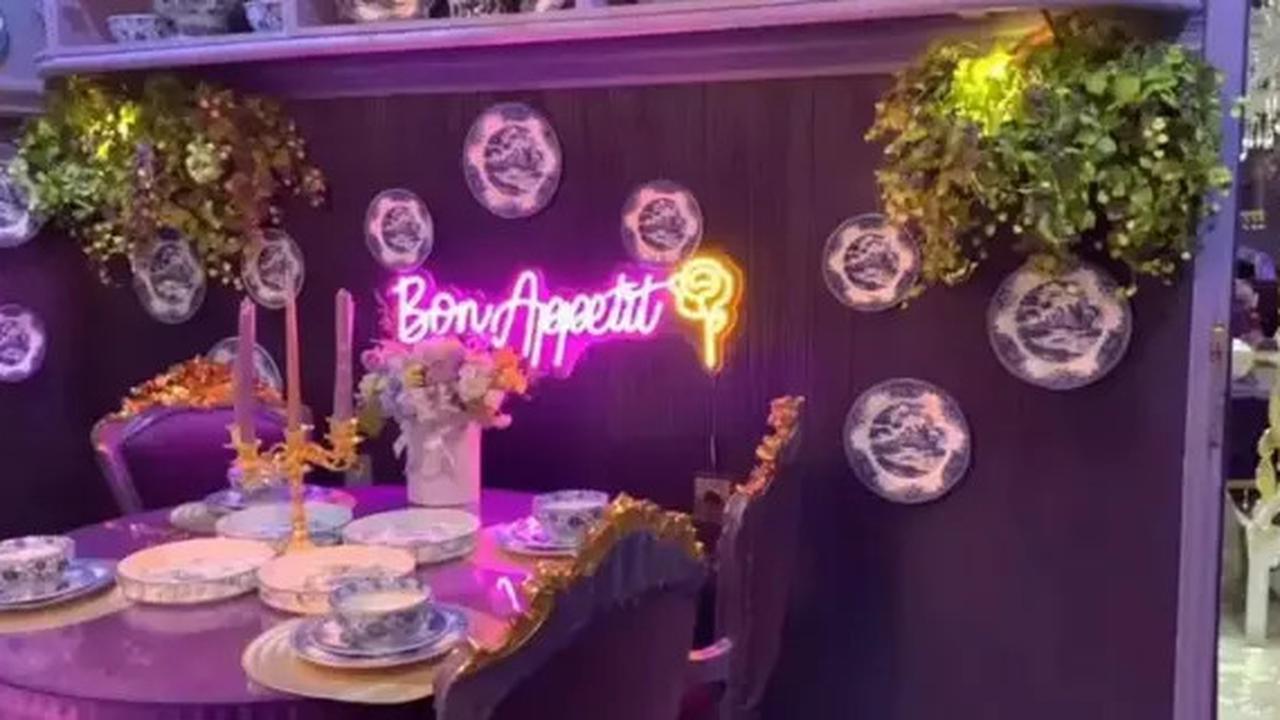 9 Potret Dapur di Rumah Mama Ala ibu Tasya dan Tasyi, Modelnya Nyentrik dan Serba Ungu