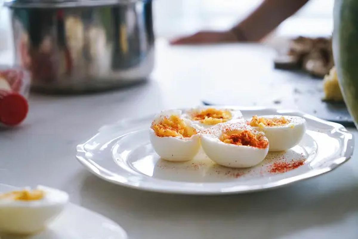 Rahasia Merebus Telur Tanpa Lingkaran Hijau yang Jarang Diketahui