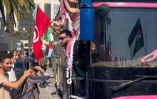 Ribuan Orang dari Negara-Negara Afrika Ini Konvoi ke Gaza dengan Bus, Berusaha Tembus Blokade Israel