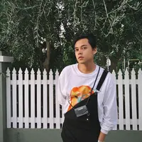 Rama Davis bereksperimen dengan nuansa musik berbeda di lagu I'm Okay.