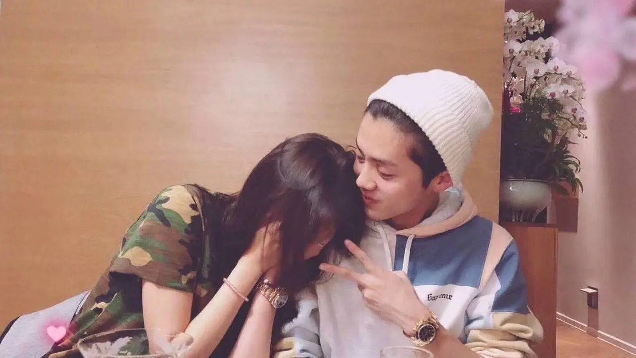 [Bintang] Kemesraan Guan Xiao Tong-Luhan Bikin Ogah Kelamaan Nge-Jomblo