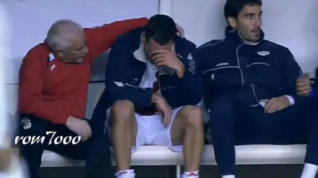 Inilah Momen Yang buat bek Rayo menangis