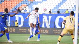 Juara bertahan turnamen Piala Presiden, Arema FC harus puas bermain imbang dengan skor 2-2 saat melawan Liga Indonesia All Star di Stadion Si Jalak Harupat, Bandung, Jawa Barat, Selasa (8/7/2025) sore WIB. (Foto: Tim Media Piala Presiden)