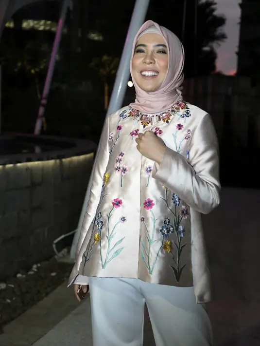 (Muhammad Akrom Sukarya)