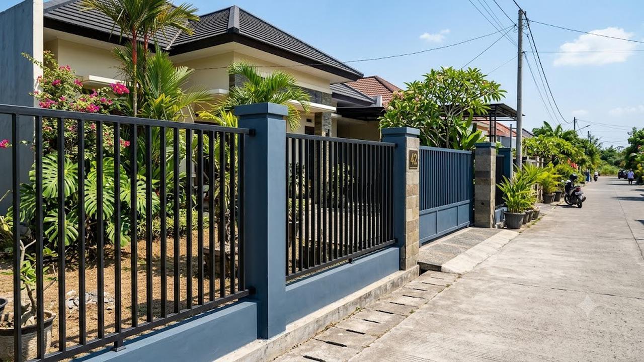 7 Tips Memilih Cat Pagar Luar Rumah yang Tahan Cuaca Panas dan Debu