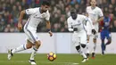 Penyerang Chelsea, Diego Costa (kiri) mencetak satu-satunya gol untuk kemenangan timnya atas Crystal Palace pada lanjutan Premier League di Selhurst Park, (17/12/2016). (AFP/Adrian Dennis)