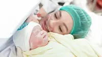Tengku Dewi Putri Melahirkan Anak Kedua Berjenis Perempuan, Diberi Nama Zeya Savvanah Luv