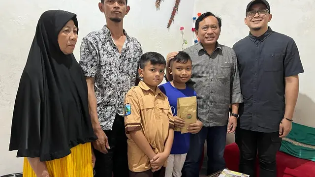 Indosiar membagikan talih asih simpati kepada korban tragedi Kanjuruhan di Malang. (Istimewa)