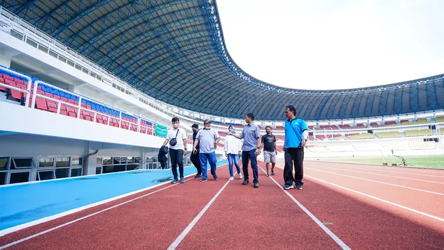 Stadion Jatidiri