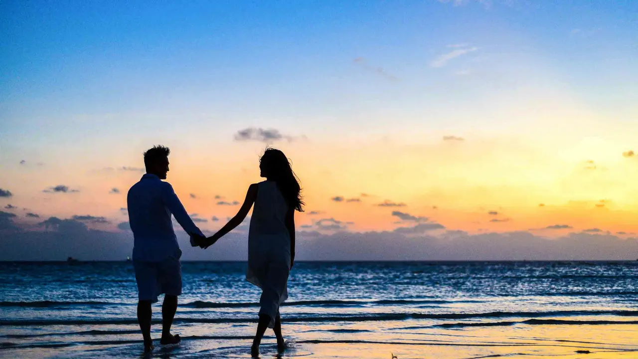 4 Zodiak yang Paling Cocok Menjadi Pasangan Gemini