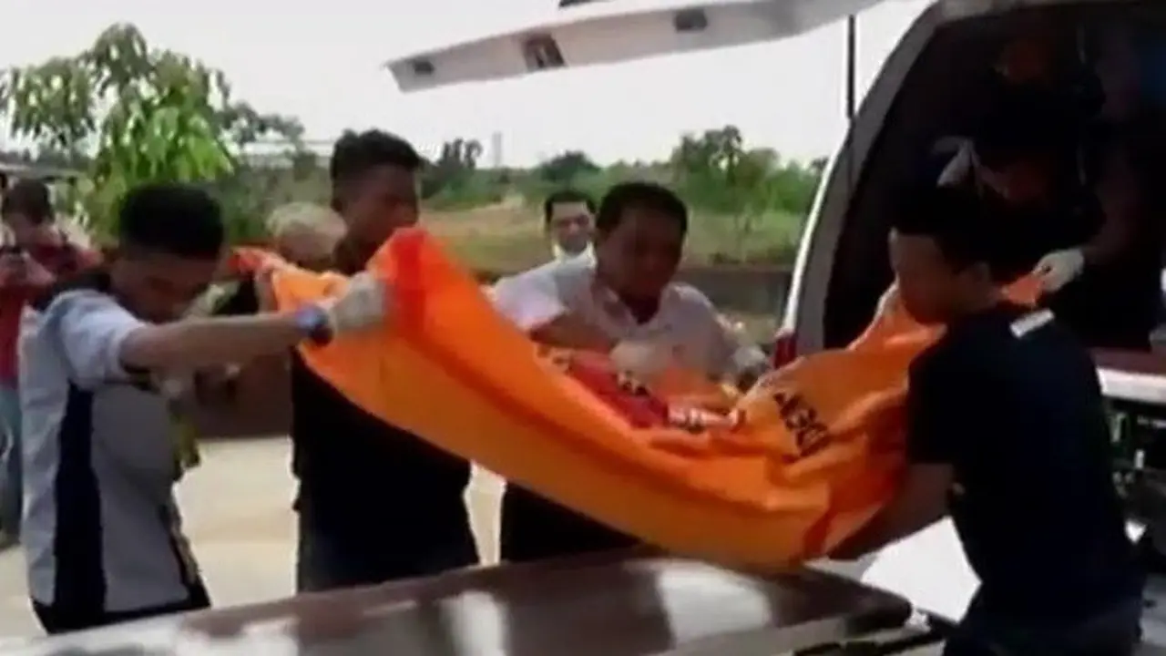 Kapal TKI Tenggelam