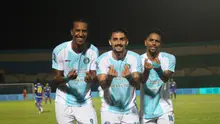 Winger PSBS, Luquinhas (kanan) melakukan selebrasi 'Meminta Gaji' saat melawan Arema FC pada pekan ke-33 BRI Super League 2025/2026 di Stadion Sultan Agung, Bantul, Jumat (15/5/2026) malam WIB. (Dok PSBS)