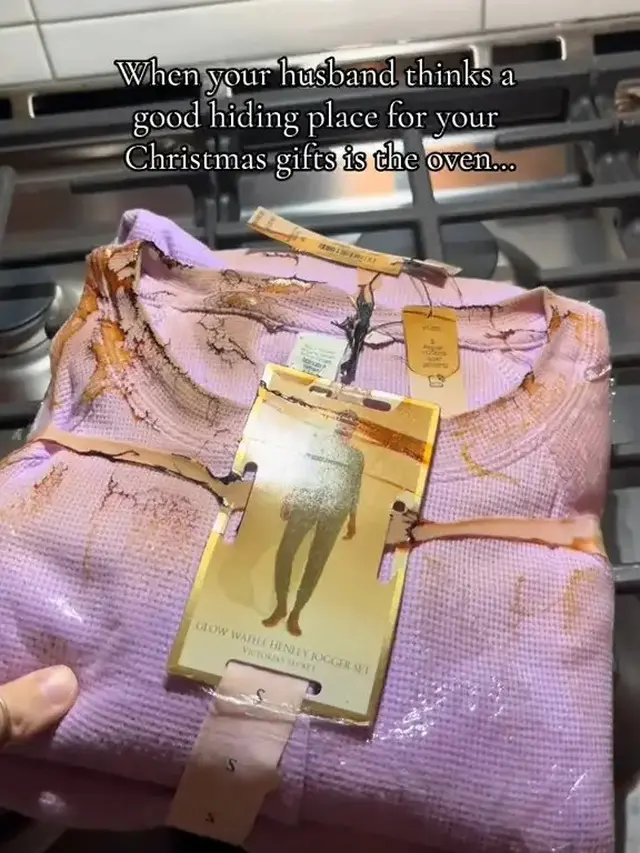 Wanita Ini Tak Sengaja Bakar Kado Natal yang Disembunyikan Suami di Dalam Oven