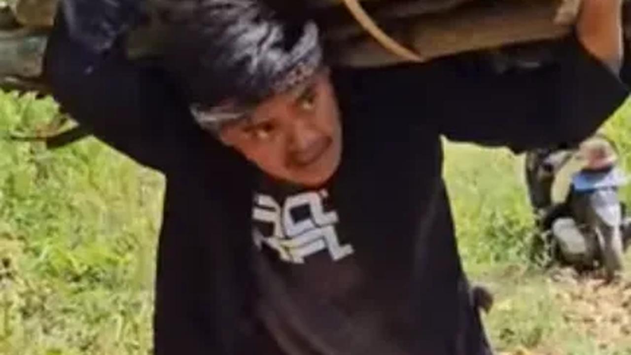 Jarang Tampil di TV, Begini Kabar Terbaru Pemeran Encuy Sinetron Dunia Terbalik di Kampung Halamannya