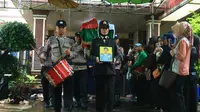 Isak Tangis Keluarga Saat Jenazah Bripka Arya Supena yang Ditembak Curanmor Dimakamkan