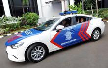Ini mobil dinas Menteri Yuddy Chrisnandi