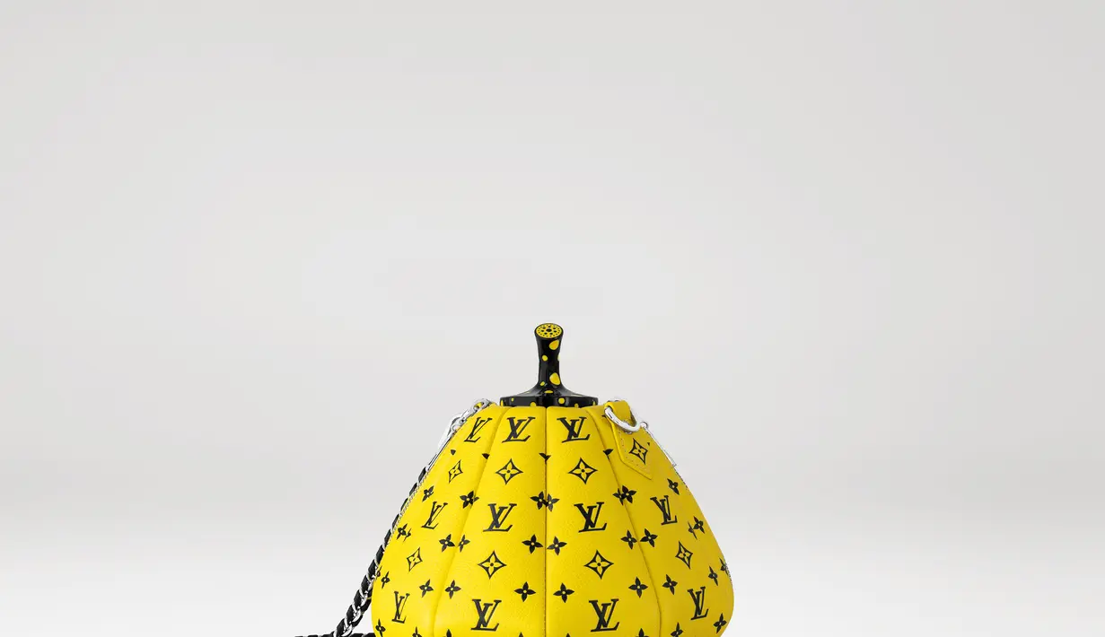 Tidak hanya hadir sebagai motif, Pumpkins juga jadi inspirasi desain tas Louis Vuitton [Louis Vuitton]