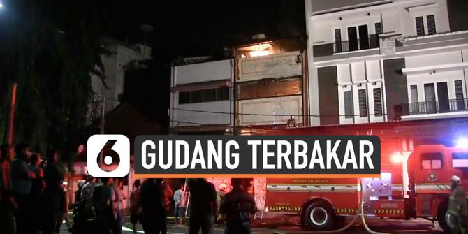 VIDEO: Gudang Tekstil di Cideng Jakarta Terbakar