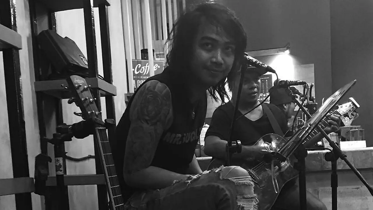 [Bintang] Curahan Hati Bojes, dari Lulus AFI hingga Harapan Bermusik