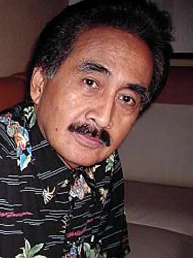 [Bintang] Sophan Sophiaan