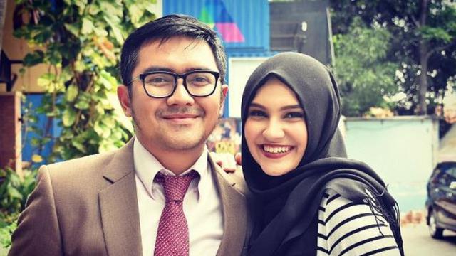 [Bintang] Zee Zee Shahab dan Prabu Revolusi