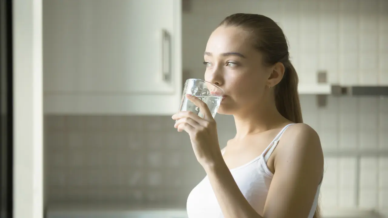 Minum air putih