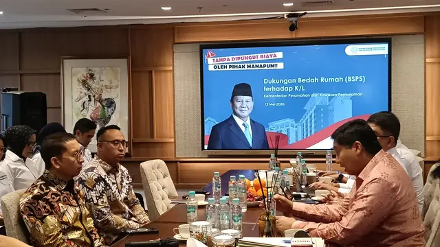 Menteri PKP Maruarar Sirait dan Menteri Kebudayaan Fadli Zon di ruang kerja Menteri PKP, Jakarta, Senin (18/5/2026). (Liputan6.com/Maulandy)