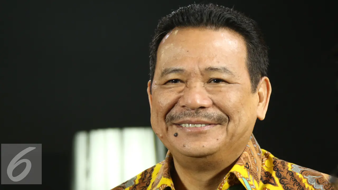 Ketua Dewan Pembina Peradi Otto Hasibuan menjelaskan, Peradi telah bertemu Menteri BUMN Ignasius Jonan dan menyampaikan tanggapan positif terkait kebijakan divestasi perusahaan tambang. 