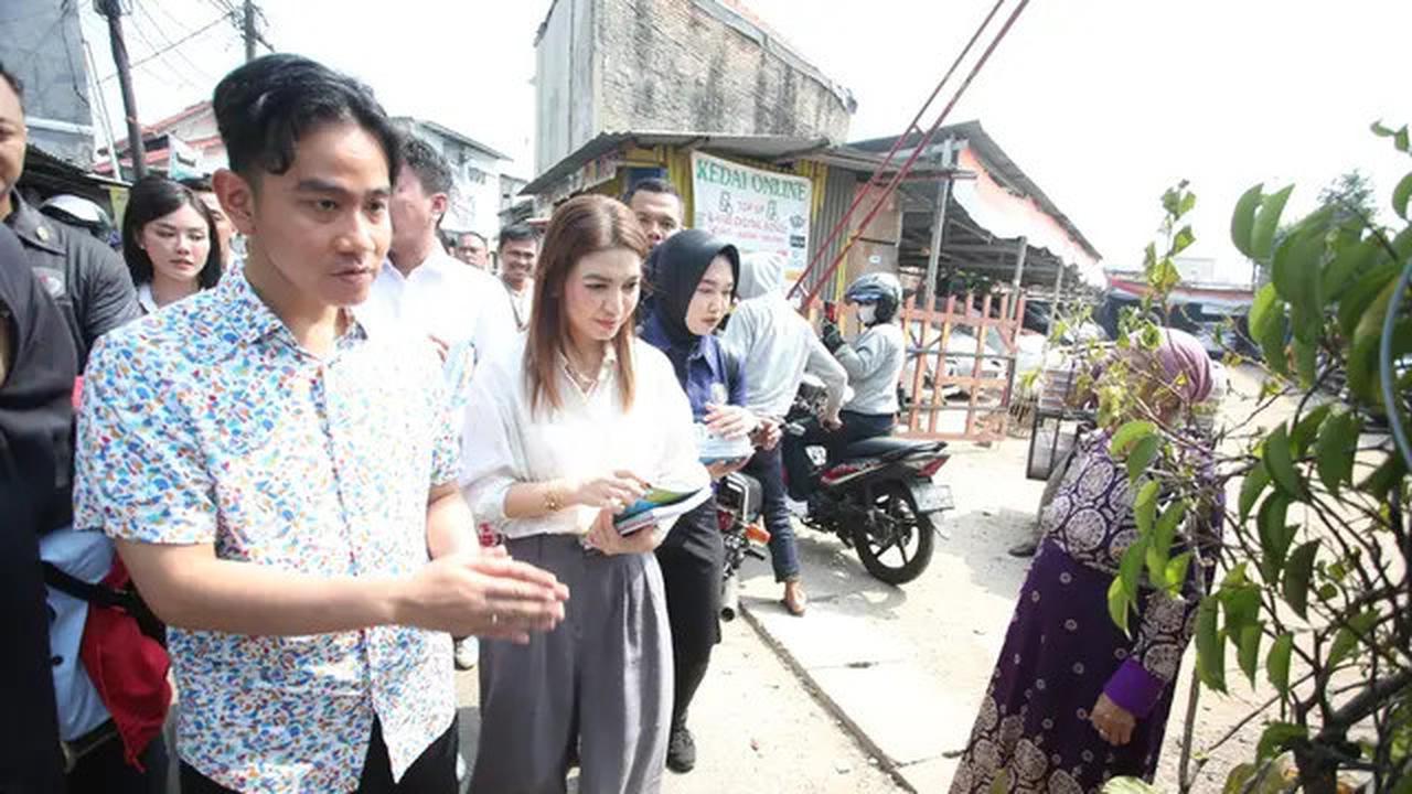 Harga Gelang Selvi Ananda Jadi Sorotan di Tengah Penolakan PPN 12 Persen, Rilisan Merek yang Diiklankan Jisoo BLACKPINK