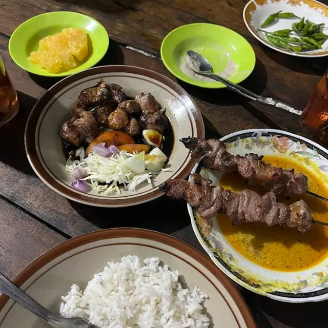 Sate Klathak Daging Kambing Thoyib