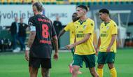 Justin Hubner bermain untuk Fortuna Sittard dalam laga uji coba melawan Bayer Leverkusen, Sabtu (2/8/2025). (Dok. Fortuna Sittard)