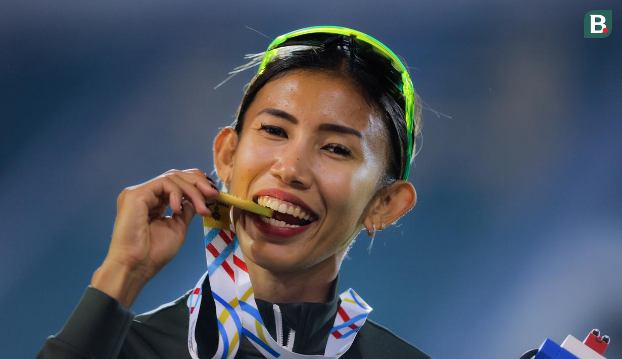 Tambahan satu emas dari Emilia Nova juga memperkokoh posisi Indonesia di papan atas klasemen sementara perolehan medali, sekaligus menjadi bukti hasil pembinaan atlet yang berkelanjutan dan kompetitif di tingkat Asia Tenggara. (Bola.com/Bagaskara Lazuardi)