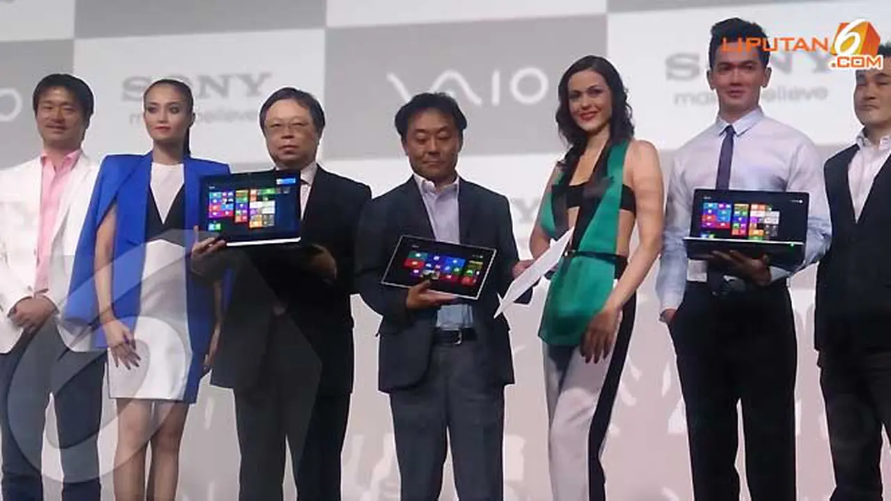 peluncuran-sony-131024c.jpg