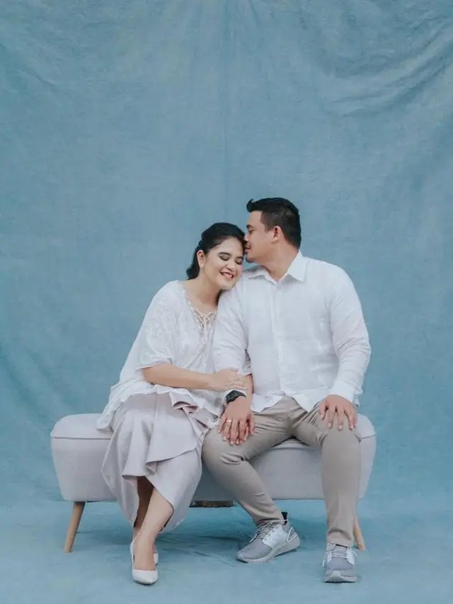 6 Potret Kahiyang Ayu dan Suami Rayakan Anniversary ke-4, Ajak Anak Pemotretan