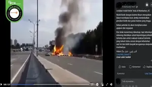 Gambar tangkapan layar video yang diklaim sebuah mobil listrik Tesla meledak di Manhattan, Amerika Serikat. (sumber: Facebook)