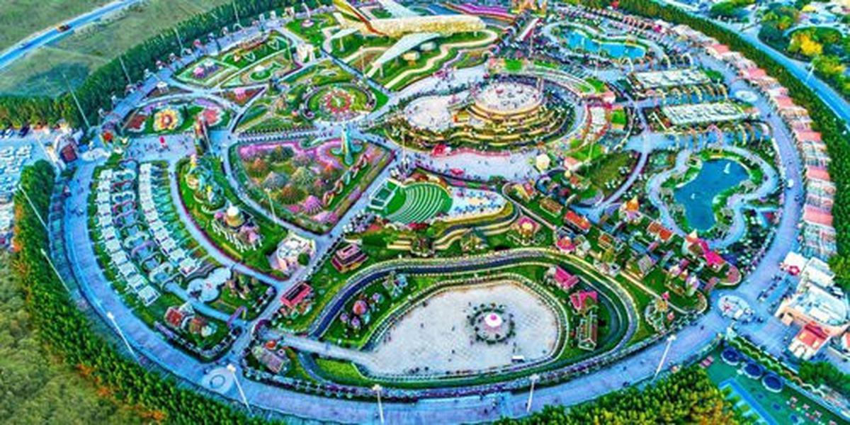 Taman Bunga Natural Terbesar di Dunia - Dubai Miracle Garden