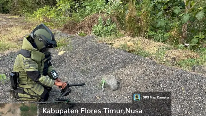 Bom Rakitan Ditemukan Dekat Rumah Kades Pascakonflik Adonara