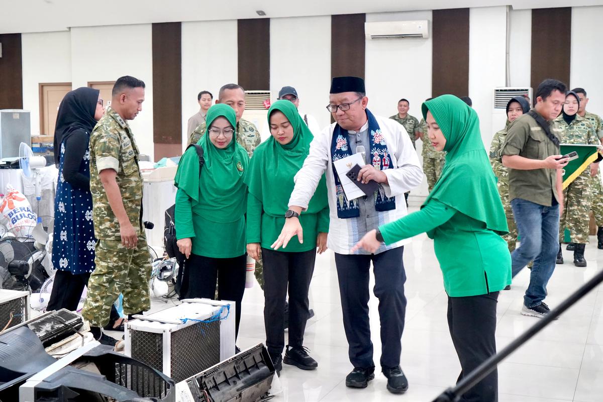 Kodam Jaya dan DLH DKI Kumpulkan 5,5 Ton Limbah Elektronik