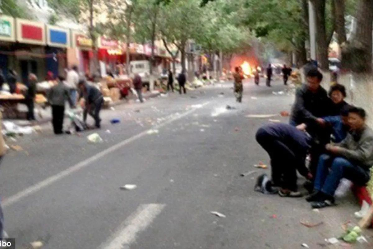 Sapu Bersih di Tiongkok Setelah Bom Pasar Pagi di Xinjiang