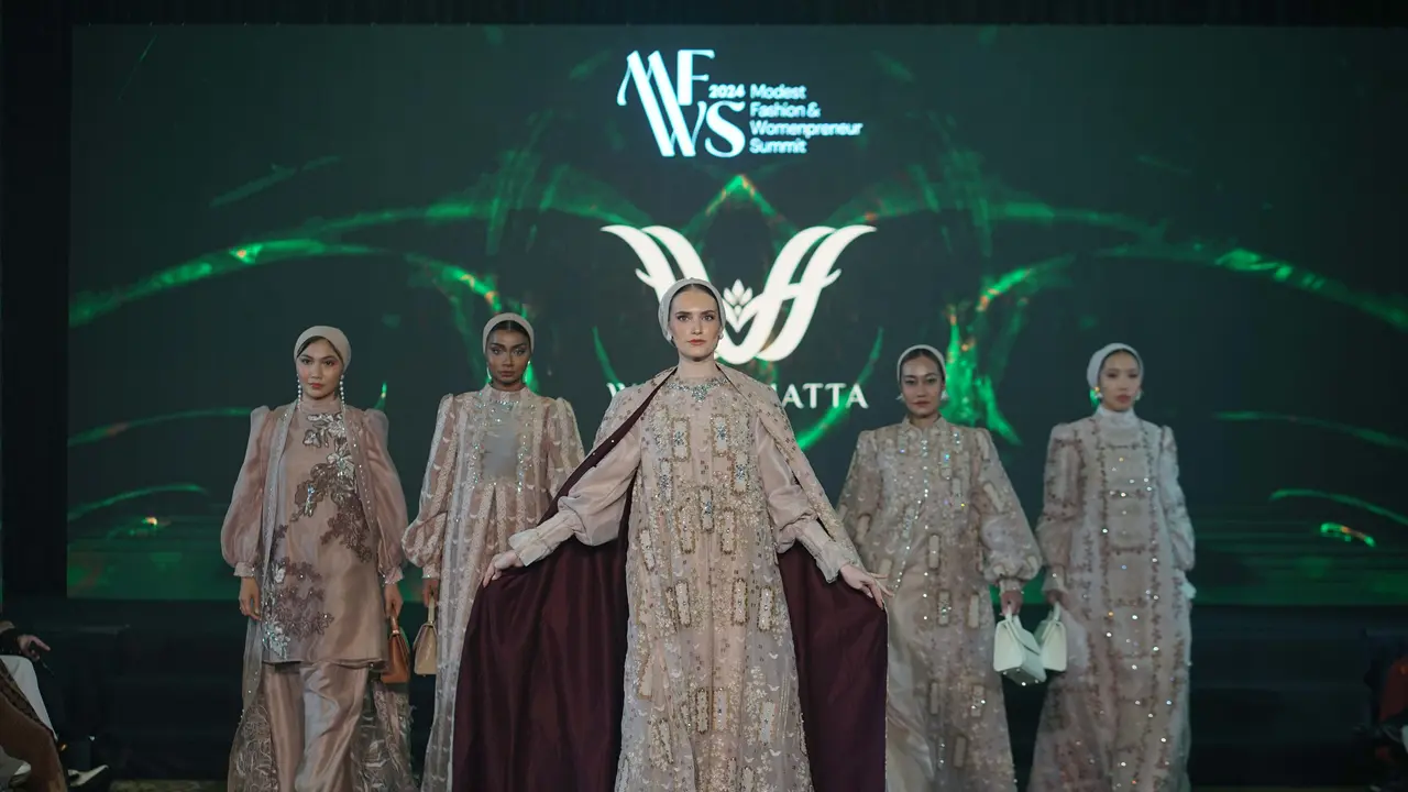 Parade Busana Modest Wear dari Desainer Indonesia dan Singapura Buka Gelaran MFWS 2024 di Kuala Lumpur