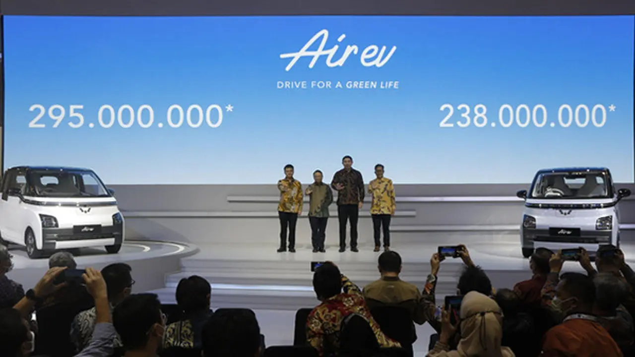 Mobil Listrik Pertama Wuling, Air EV Resmi Diluncurkan Secara Global di GIIAS 2022
