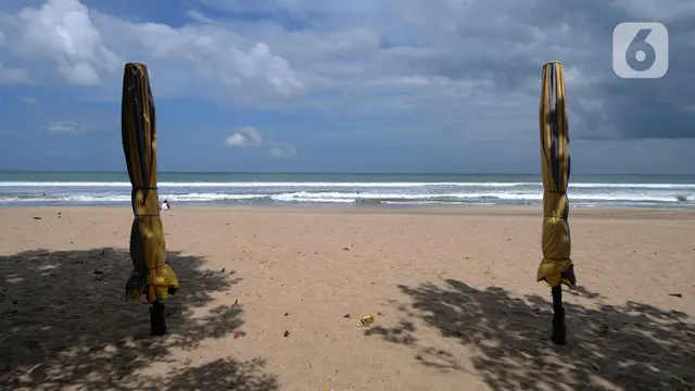 FOTO: Menikmati Sepinya Pantai-Pantai di Bali