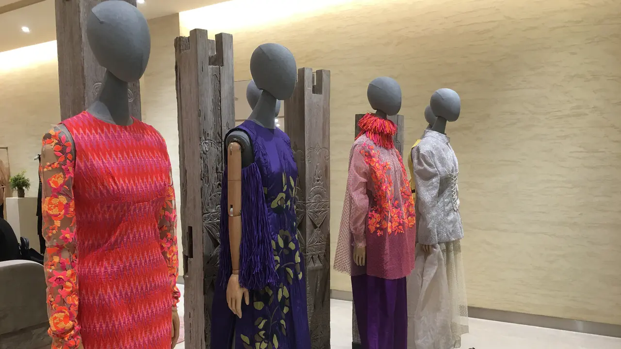 Napas Optimisme di Koleksi Sapto Djojokartiko Spring/Summer 2023