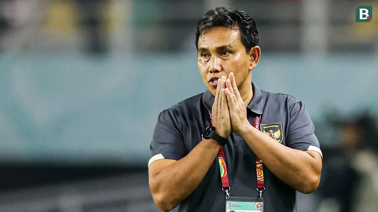 Foto: Ekspresi Tegang Bima Sakti saat Timnas Indonesia U-17 Menahan Gempuran Ekuador di Piala Dunia U-17 2023