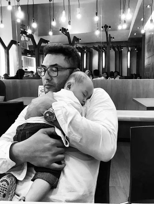 (Instagram/suryasaputra507)