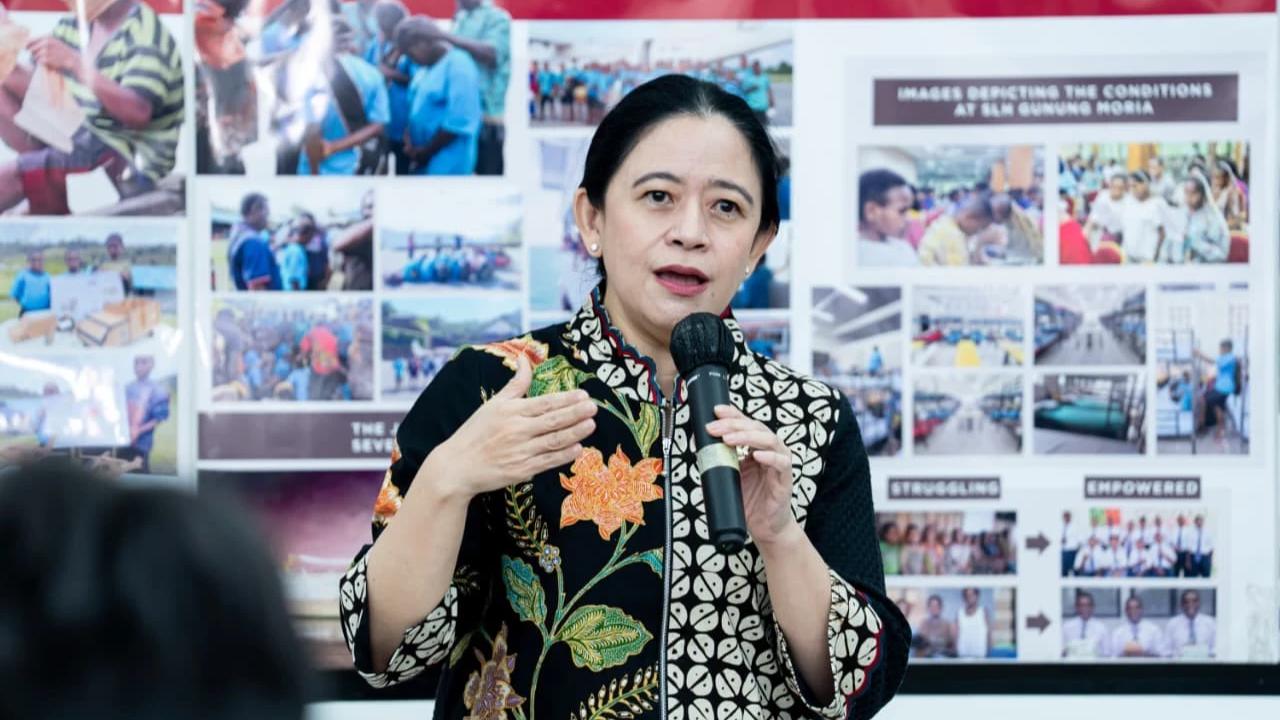 Ketua DPR RI Puan Maharani melakukan kunjungan ke Sekolah Lentera Harapan (SLH) Gunung Moria