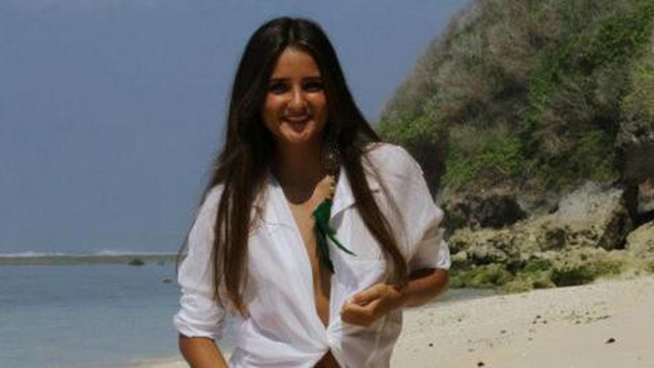 Gadis Brasil penjual keperawanan kini terdampar di Bali