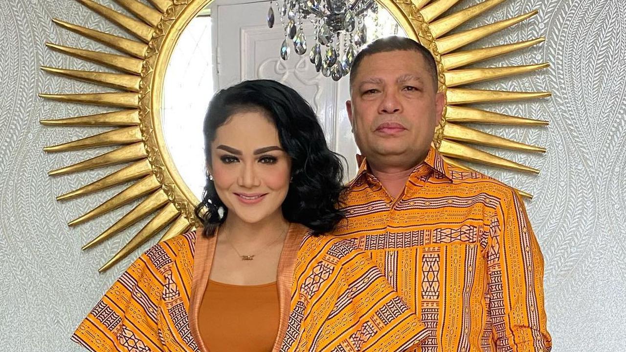 Krisdayanti dan Raul Lemos. (Foto: Instagram @krisdayantilemos)